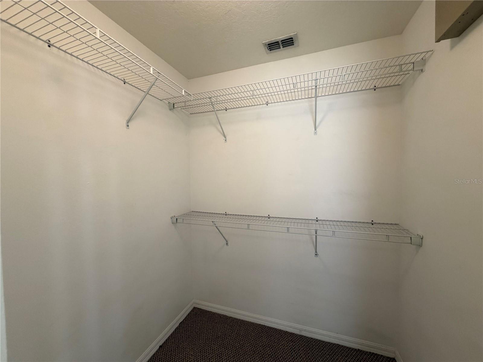 TRADITIONS SUB - Residential Lease