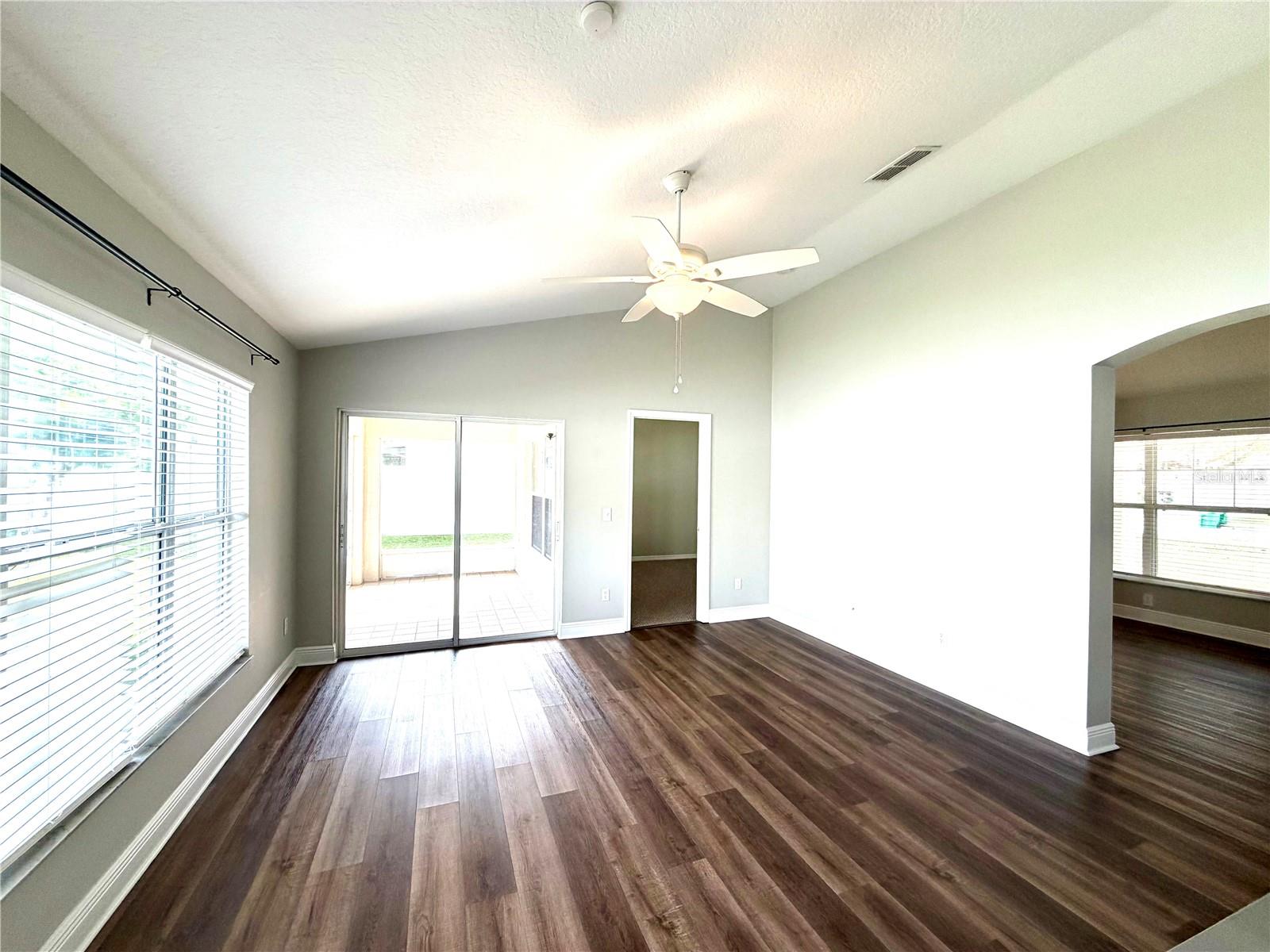 TRADITIONS SUB - Residential Lease