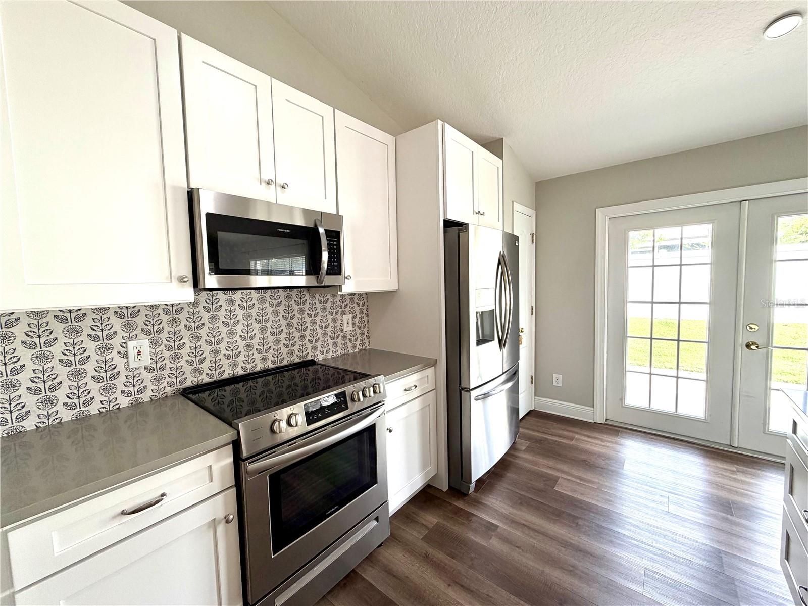 TRADITIONS SUB - Residential Lease