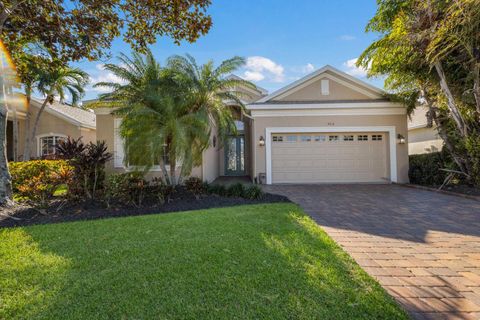 A home in BRADENTON