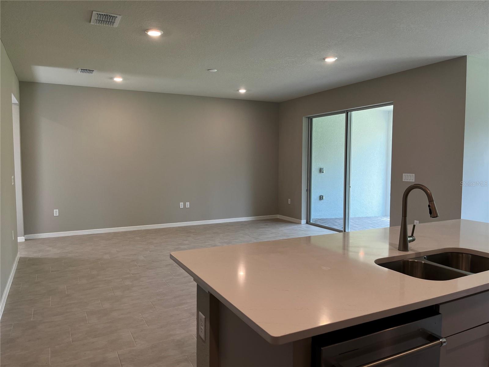 SERENOA LAKES - Residential Lease