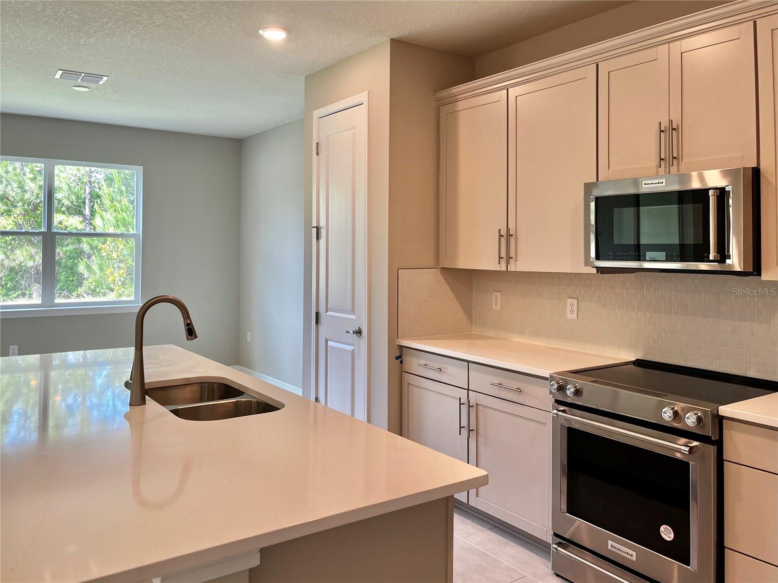 SERENOA LAKES - Residential Lease