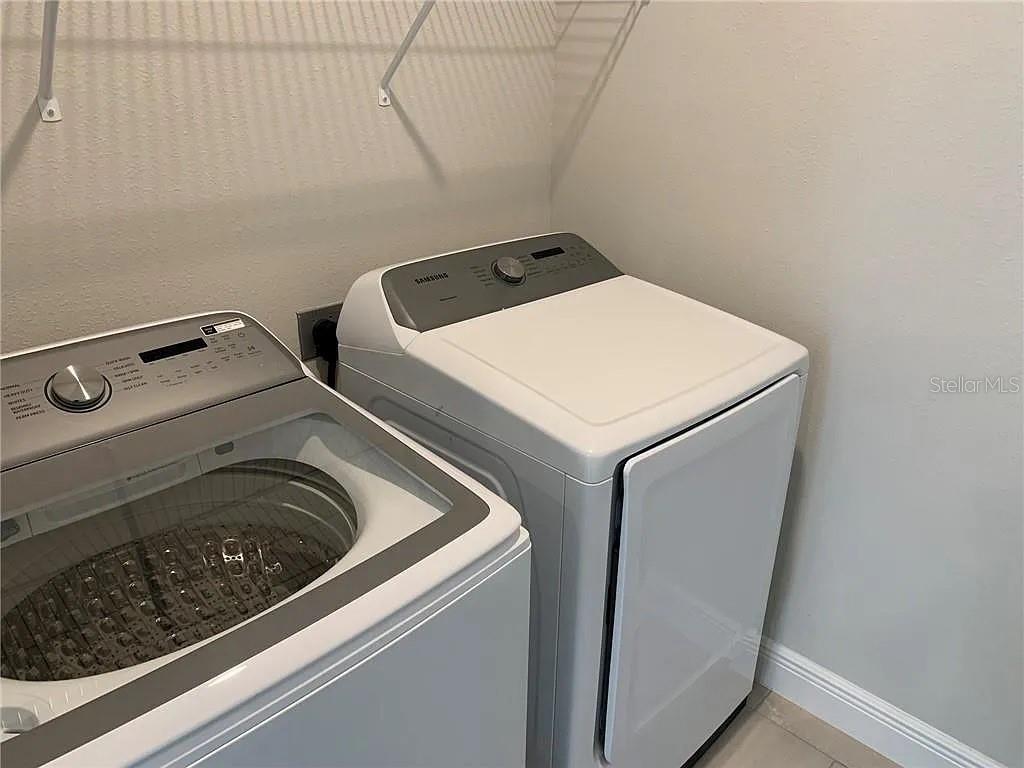 REUNION WEST PH 4 - Residential