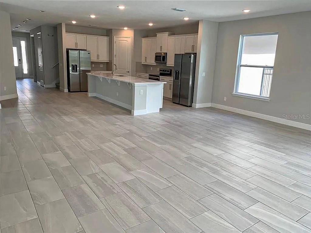 REUNION WEST PH 4 - Residential