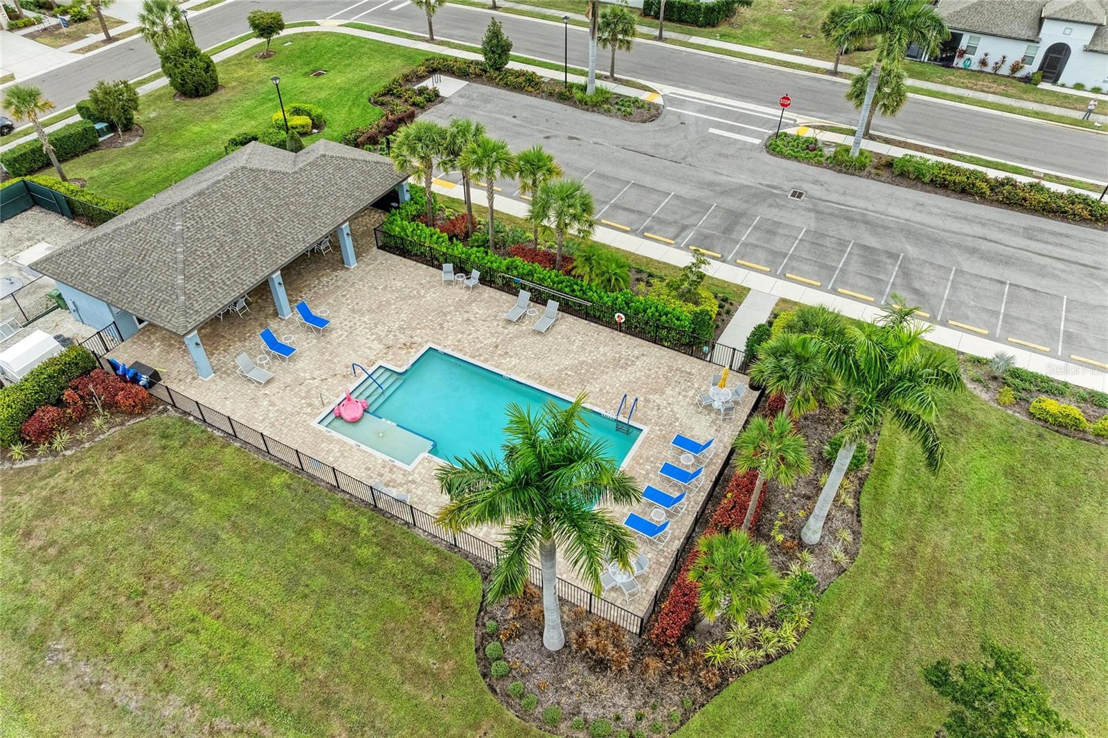 AMBERLY PH I - Residential