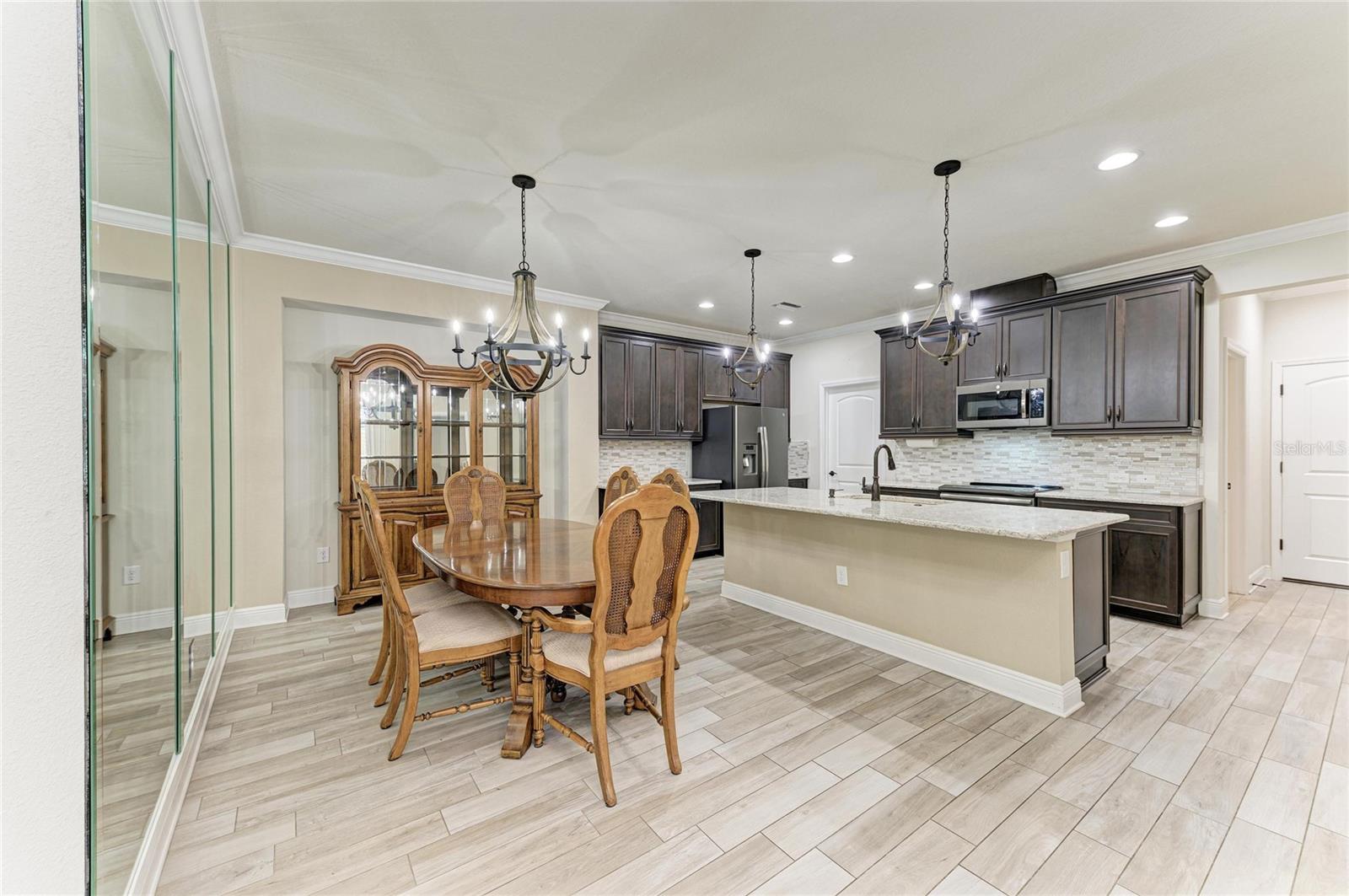 AMBERLY PH I - Residential