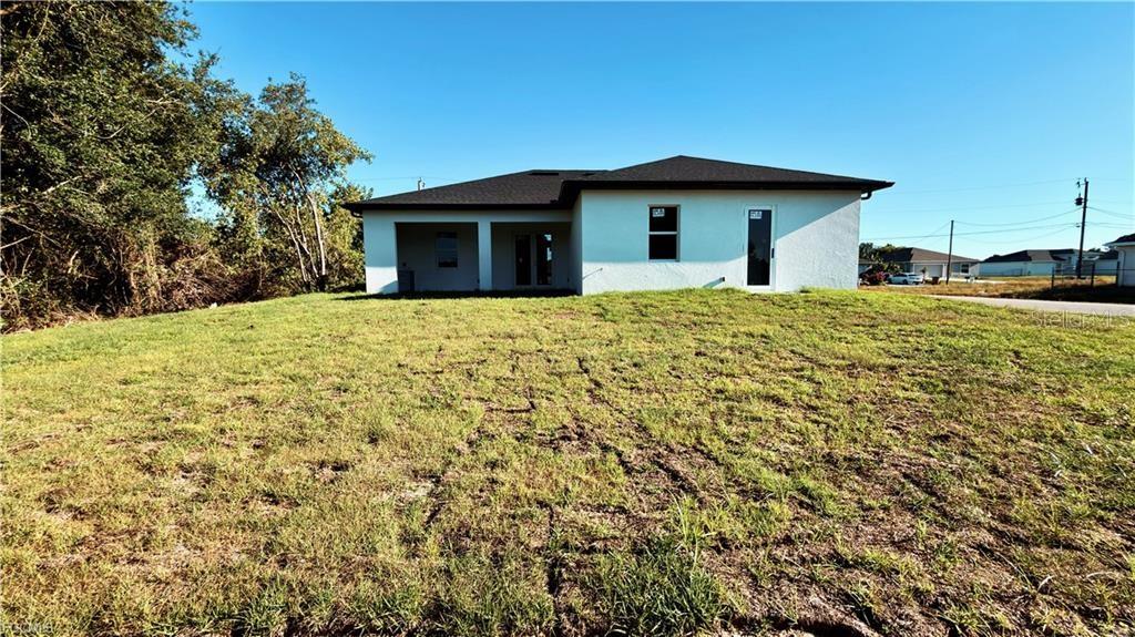 LEHIGH ACRES - Residential