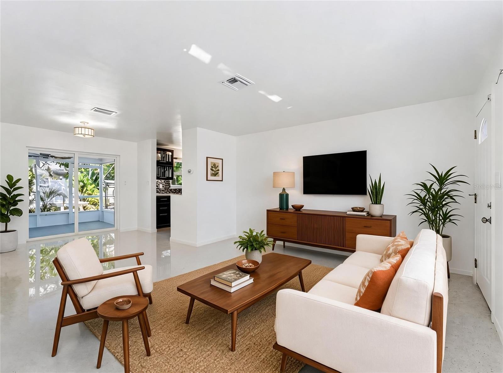 2373 FOREST DRIVE