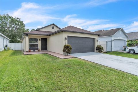 Photo of 13024 Odyssey Lake Way, Orlando, FL 32826 (MLS # O6344301)