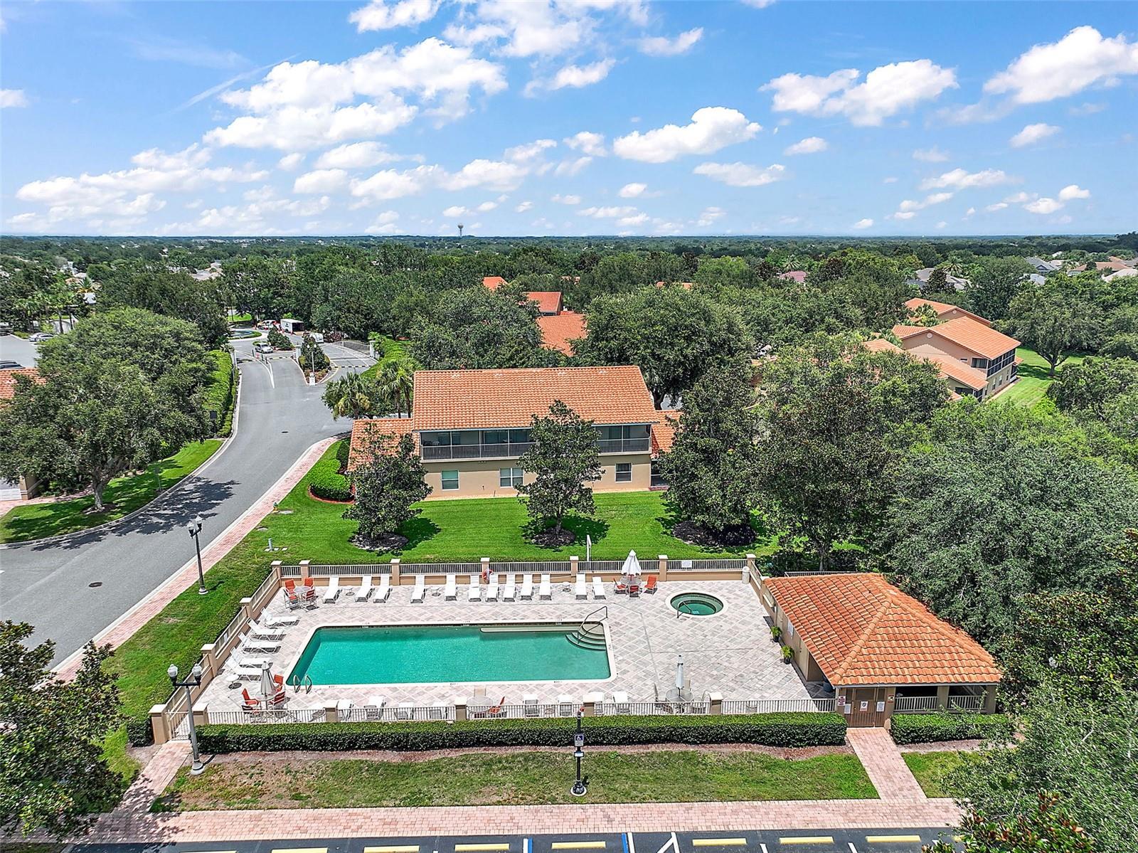 LAKESIDE LANDINGS - Residential