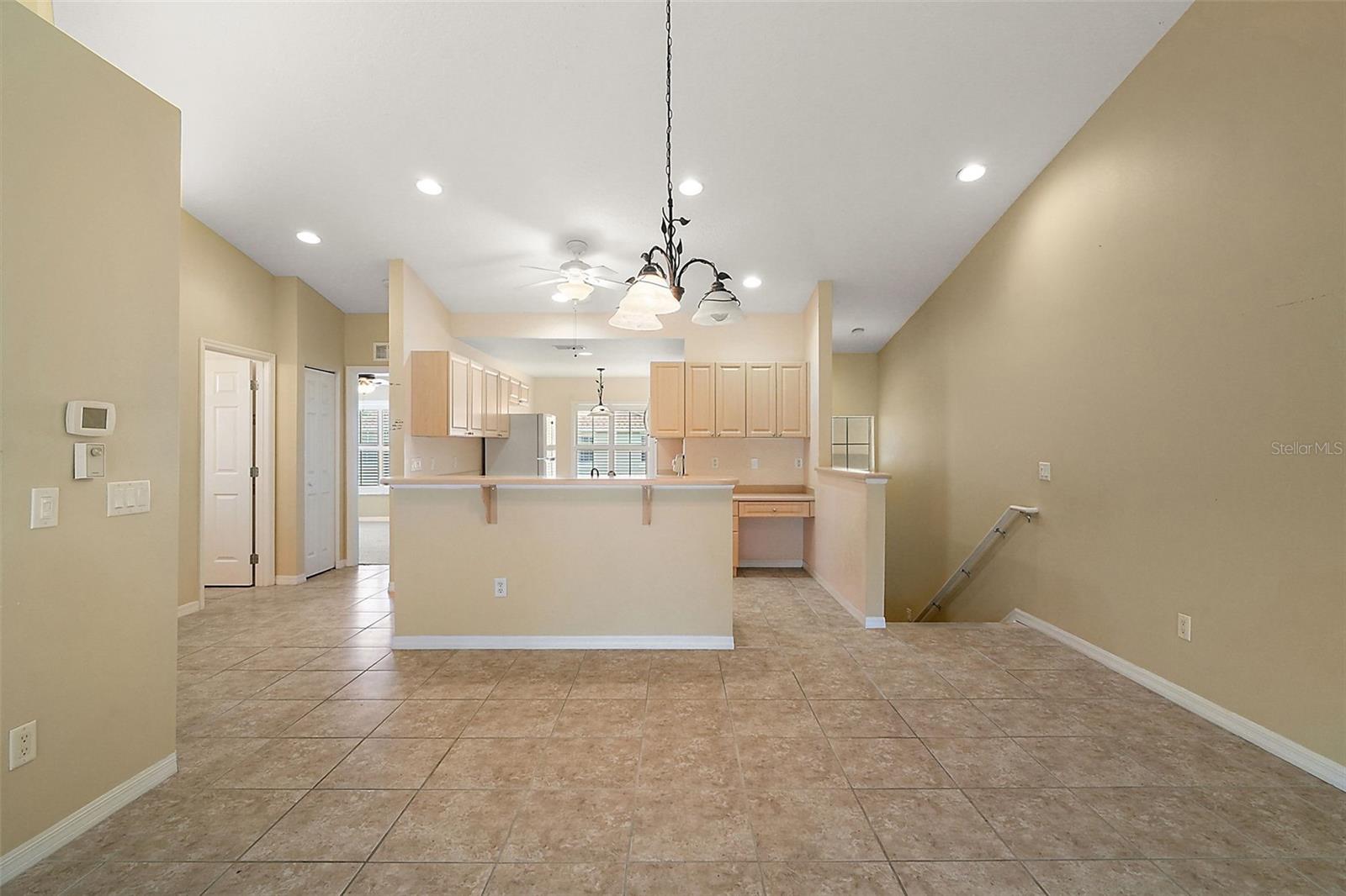 LAKESIDE LANDINGS - Residential