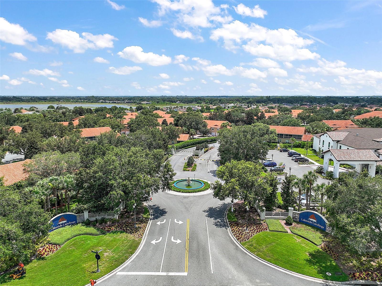 LAKESIDE LANDINGS - Residential