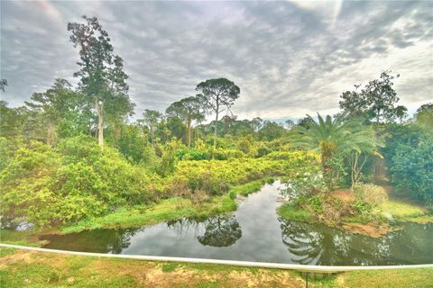 A home in WINTER HAVEN