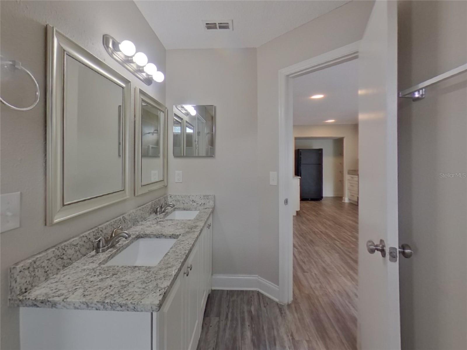 MEADOWS AT BOGGY CREEK - Residential Lease