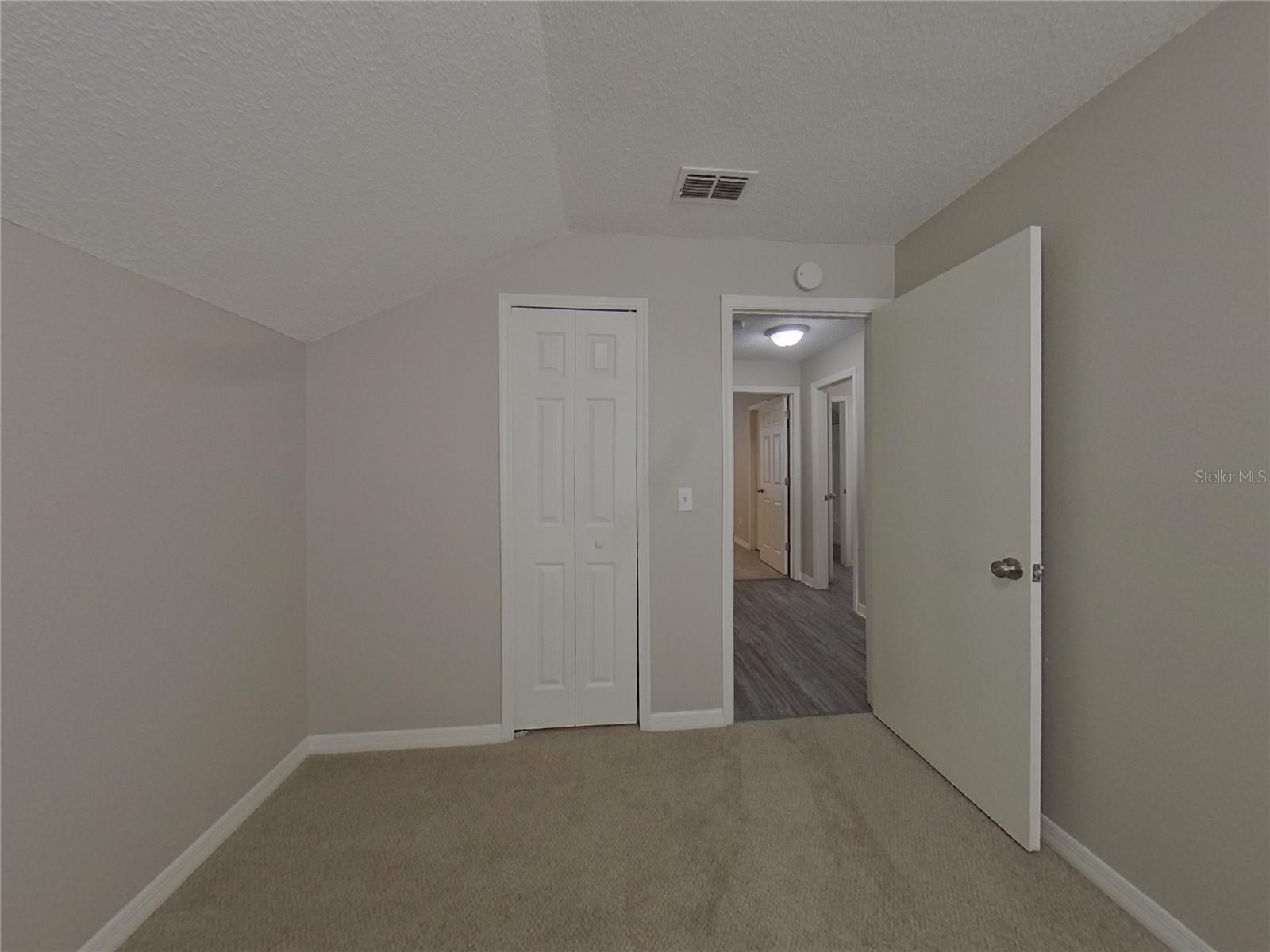 MEADOWS AT BOGGY CREEK - Residential Lease