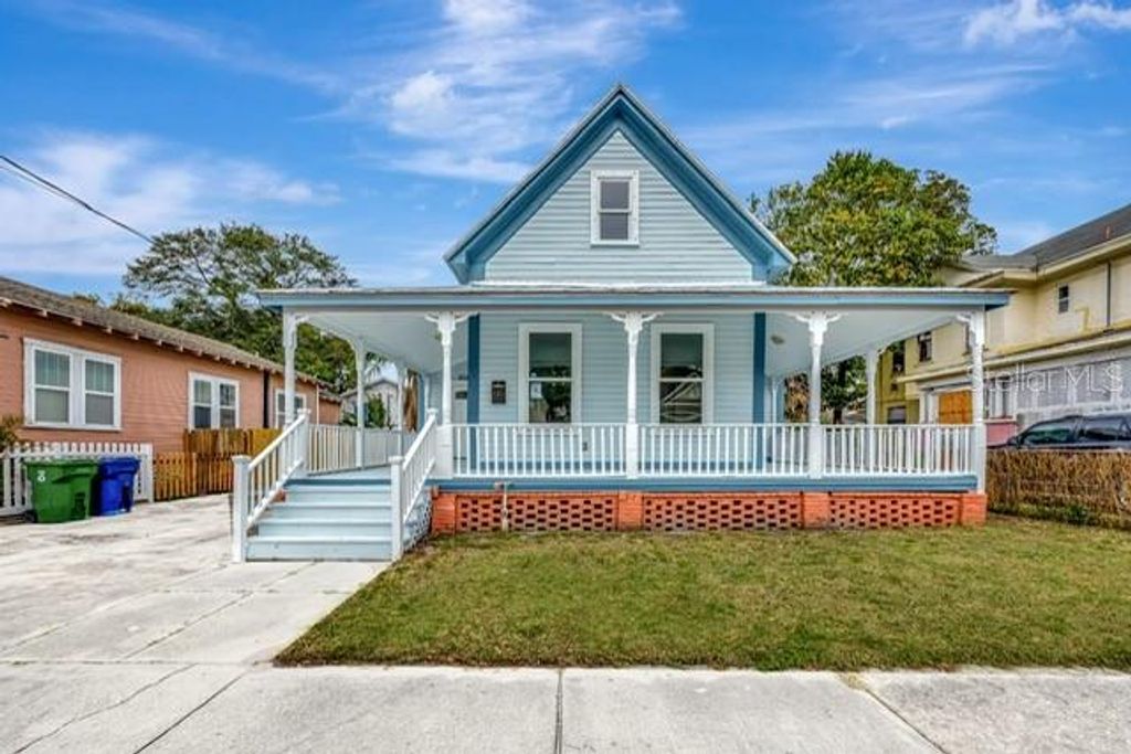 Photo of 912 E 20th Avenue, Tampa, FL 33605 (MLS # TB8432758)
