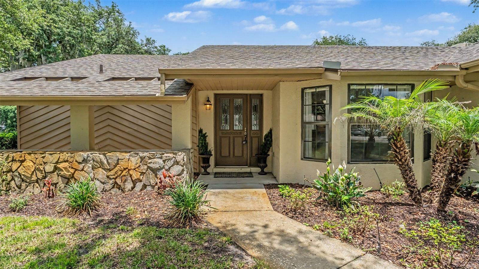 1428 N TIMBERIDGE LOOP