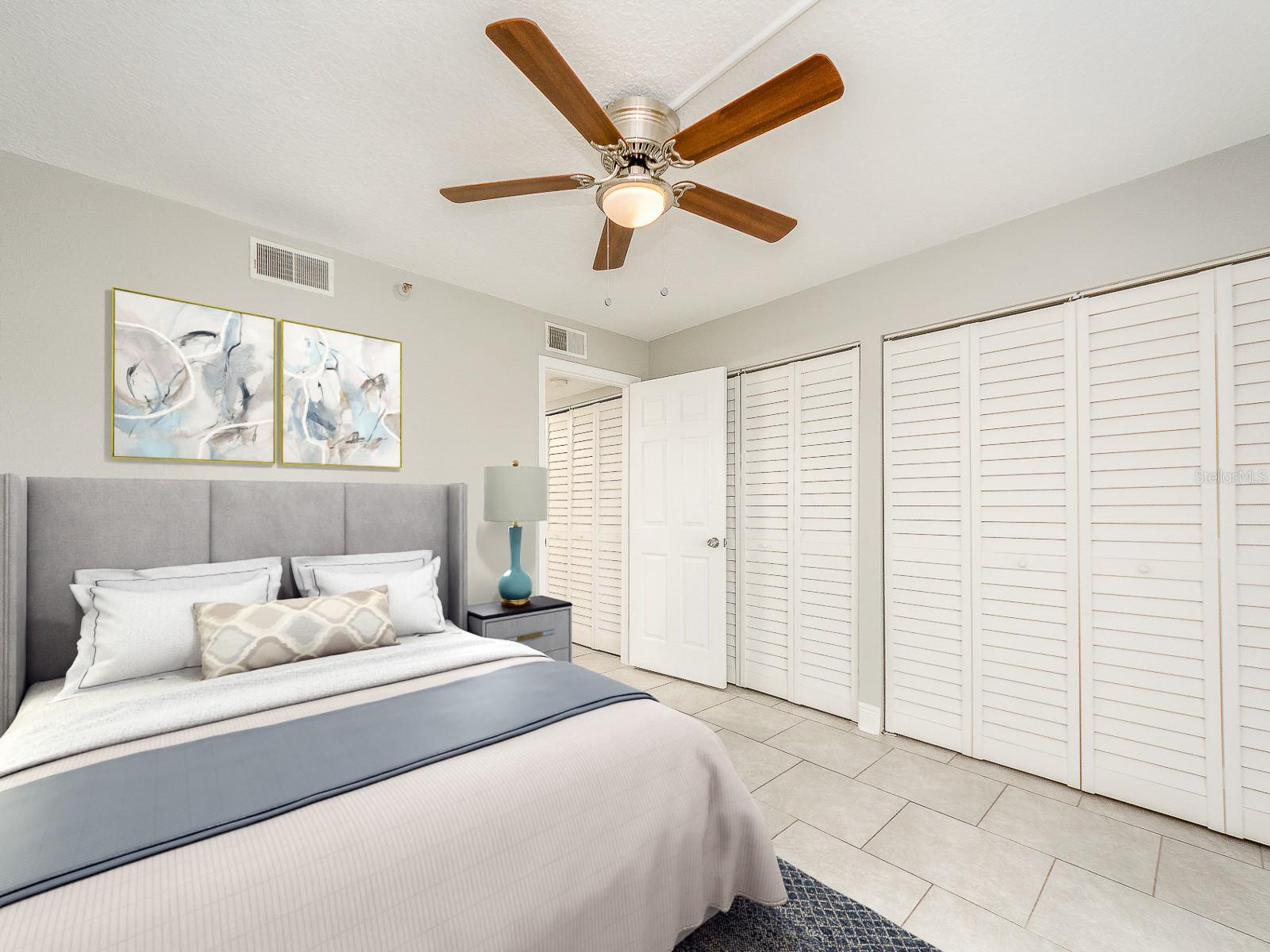 WATERSIDE CONDO III - Residential