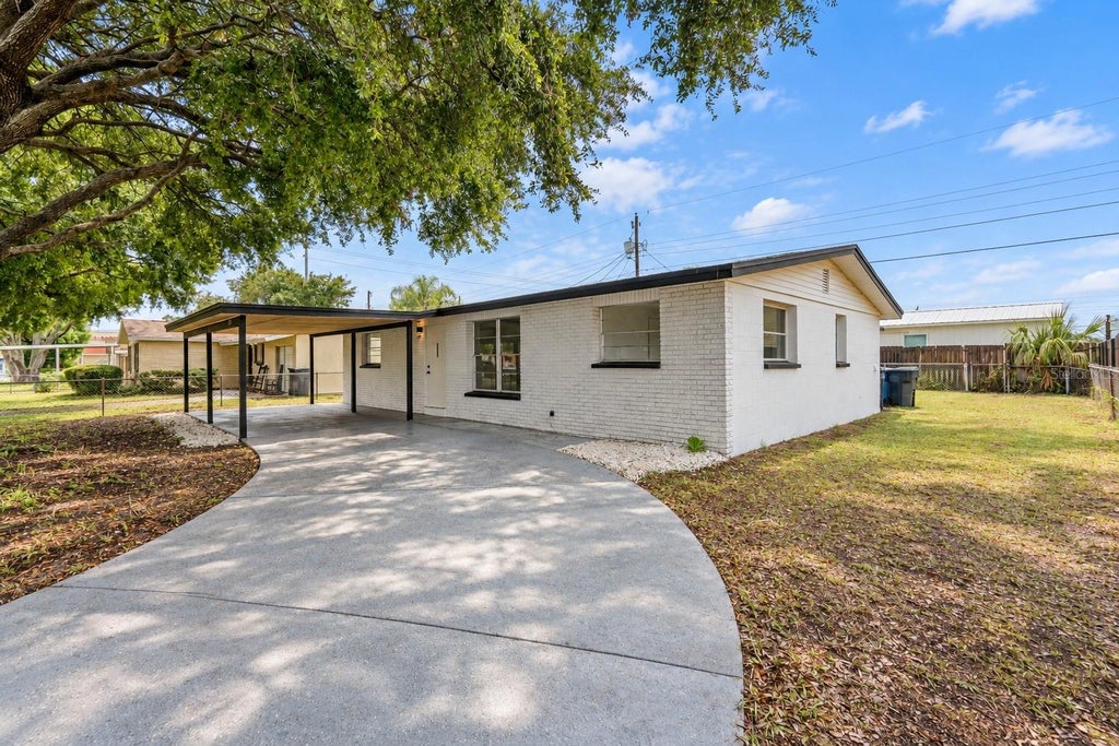 Photo of 4408 W Elm Street, Tampa, FL 33614 (MLS # TB8555650)