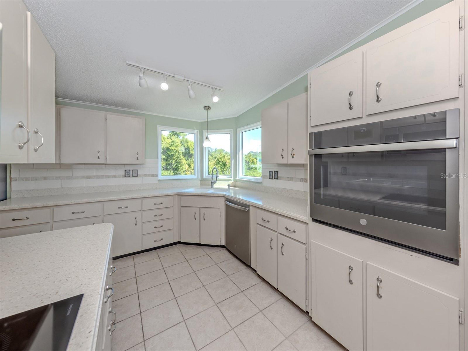 HARBOR ISLES IV - Residential