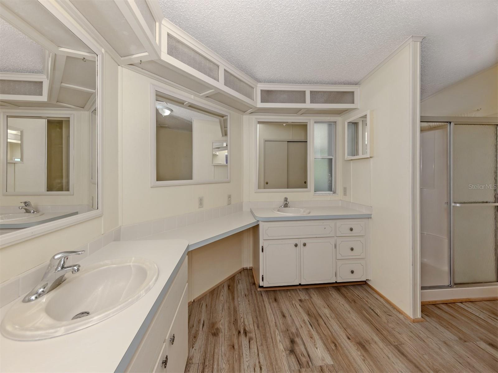 HARBOR ISLES IV - Residential