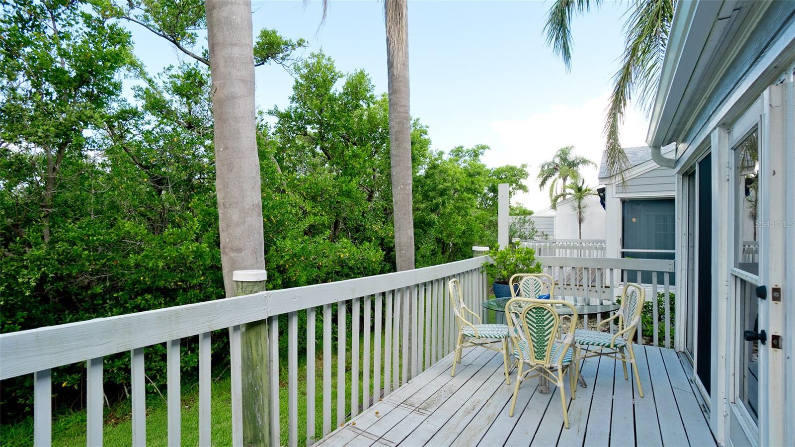 512 SANDERLING CIRCLE
