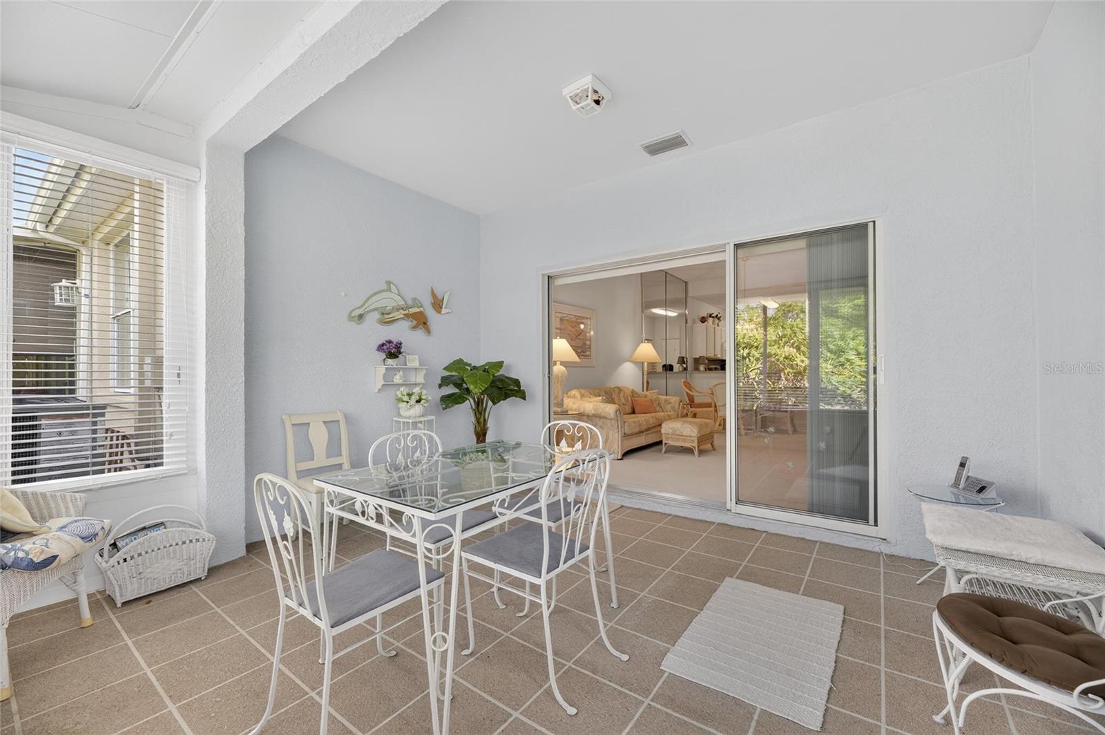 RADISON I CONDO - Residential
