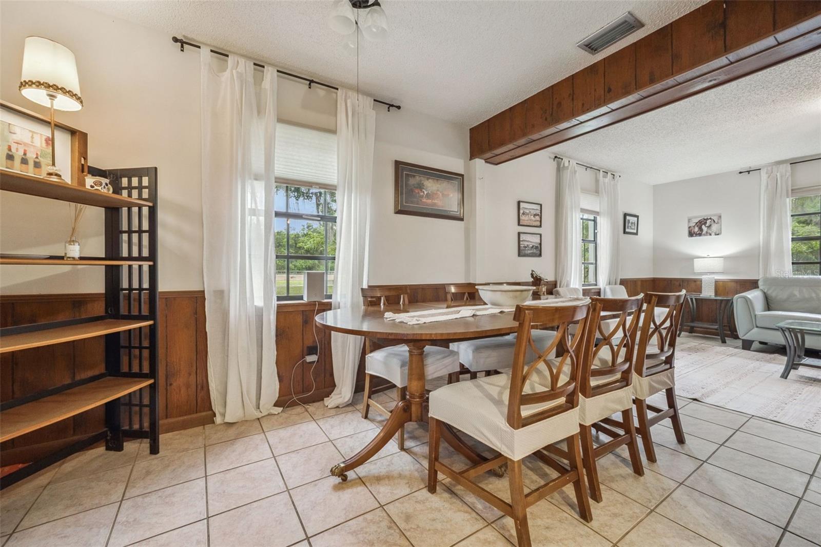 WILLISTON HIGHLANDS - Residential