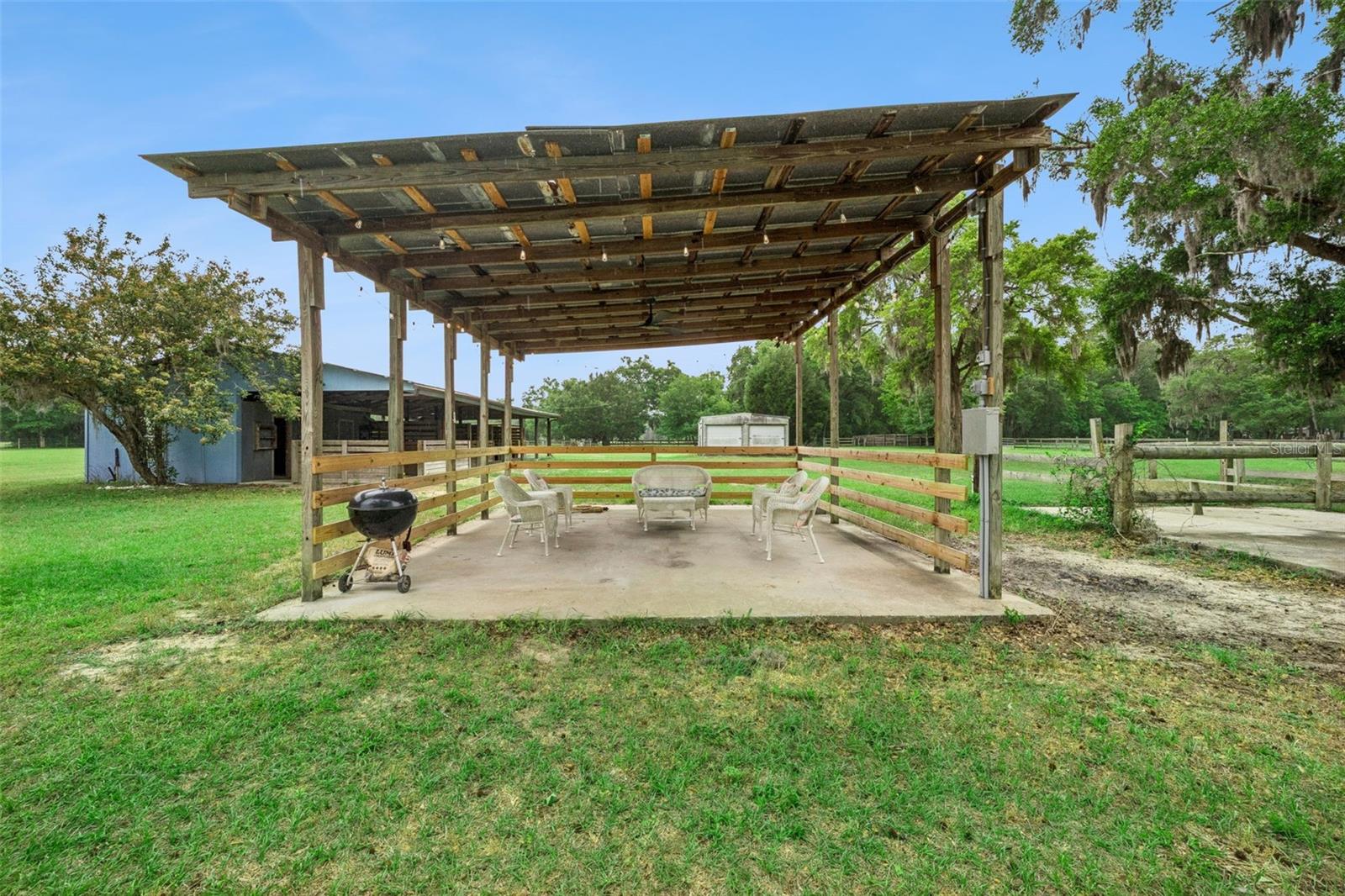 WILLISTON HIGHLANDS - Residential