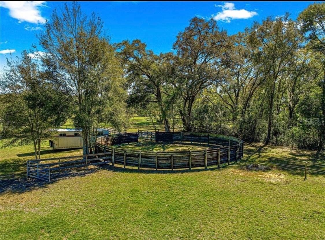 WILLISTON HIGHLANDS - Residential