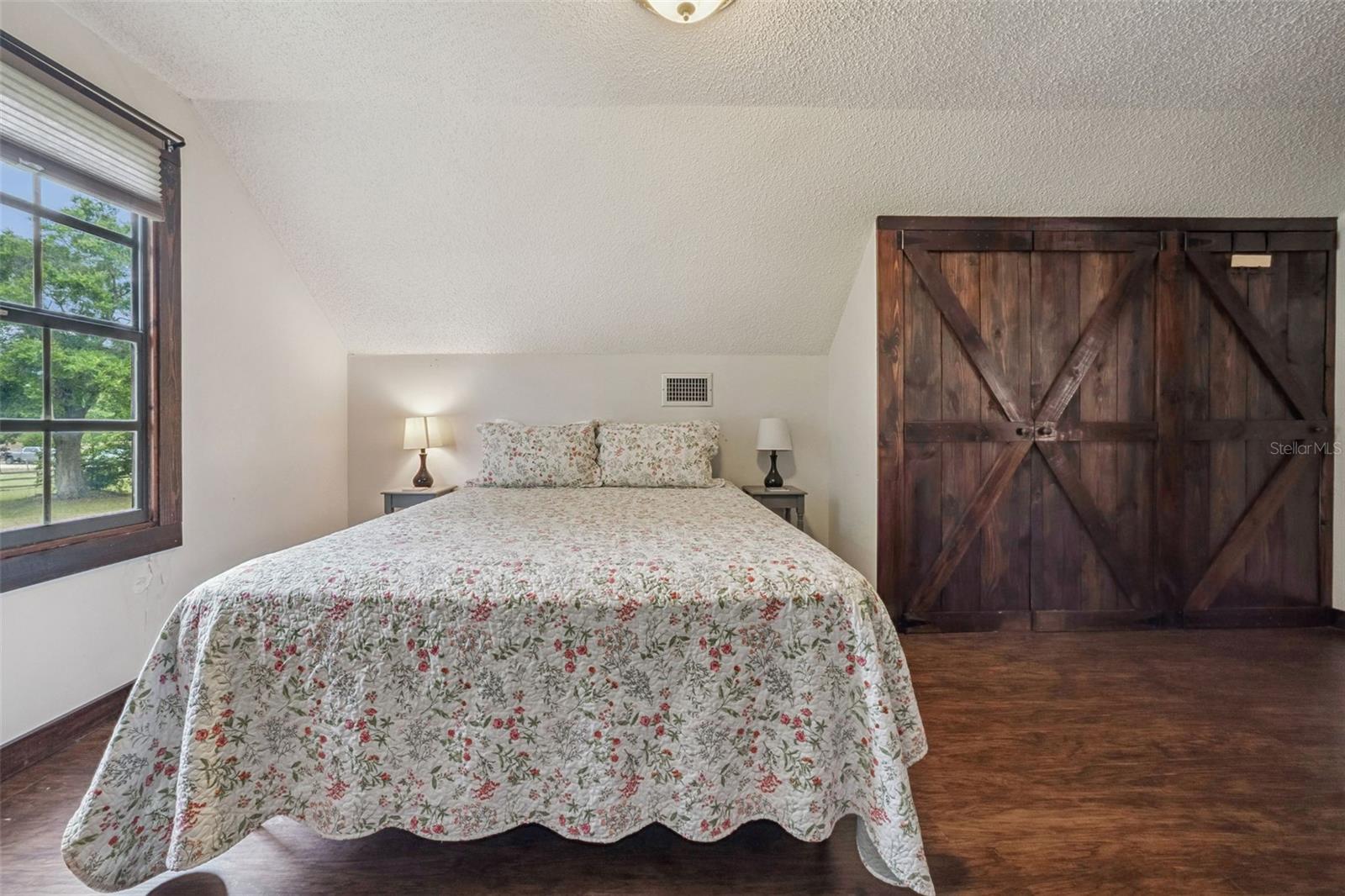 WILLISTON HIGHLANDS - Residential