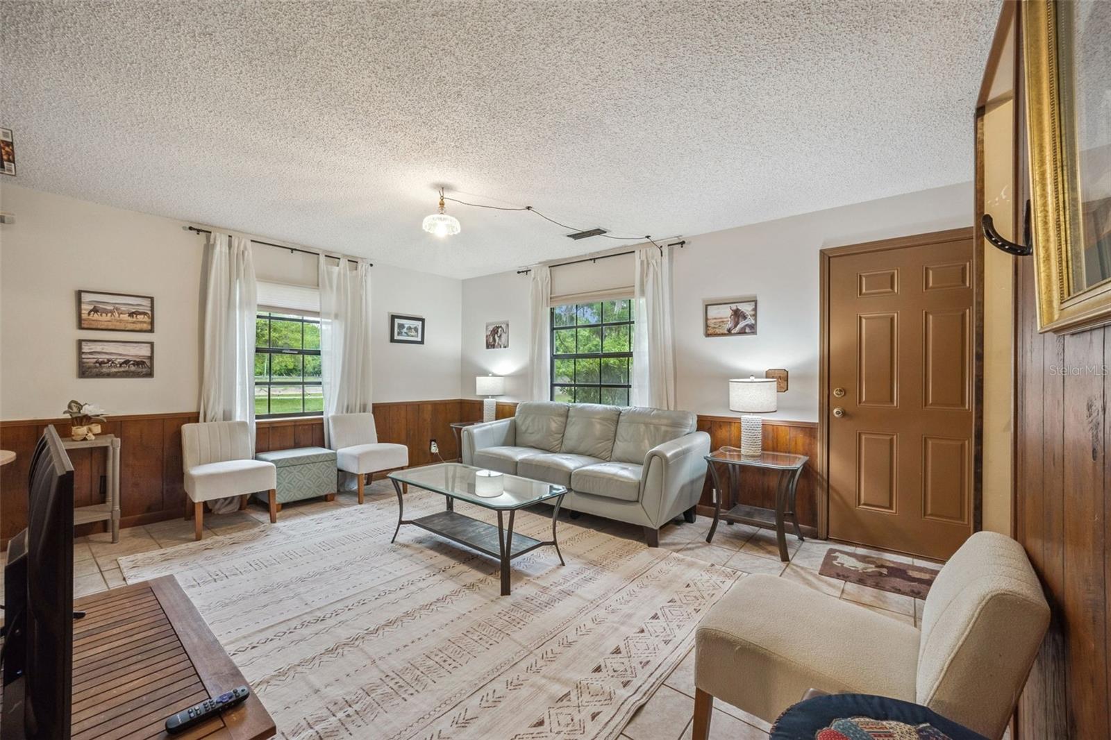 WILLISTON HIGHLANDS - Residential