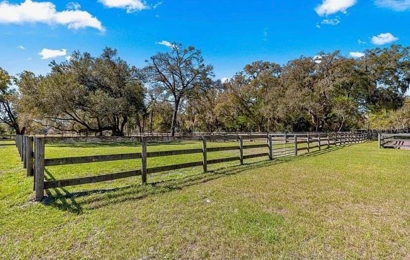 WILLISTON HIGHLANDS - Residential