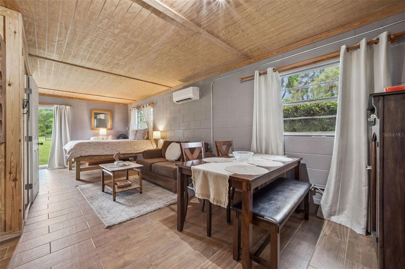 WILLISTON HIGHLANDS - Residential