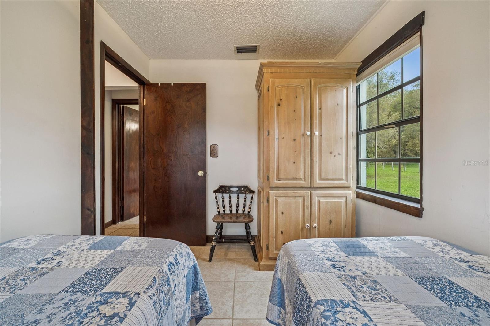 WILLISTON HIGHLANDS - Residential