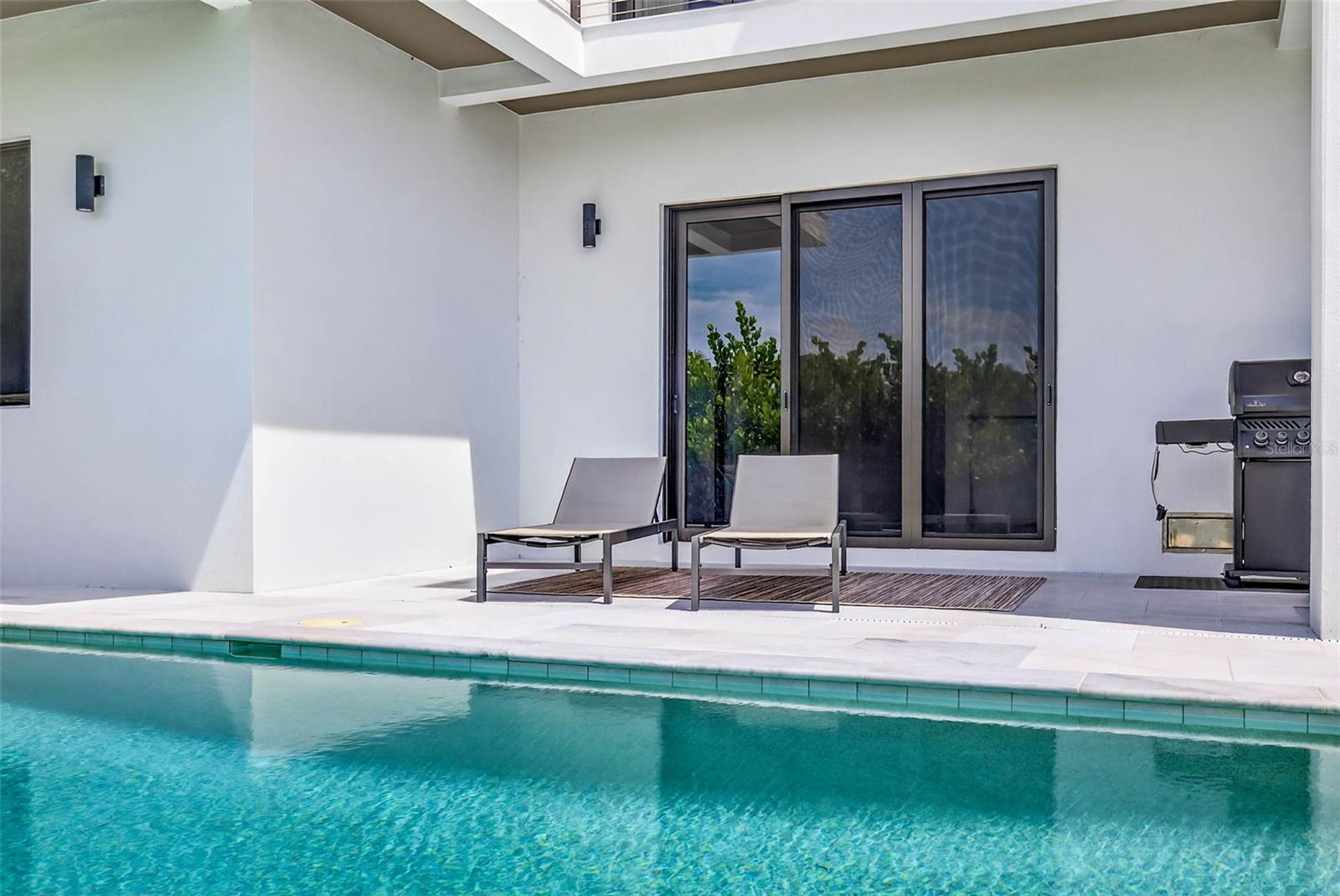 REDINGTON SHORES YACHT & TENNIS CLUB - Residential