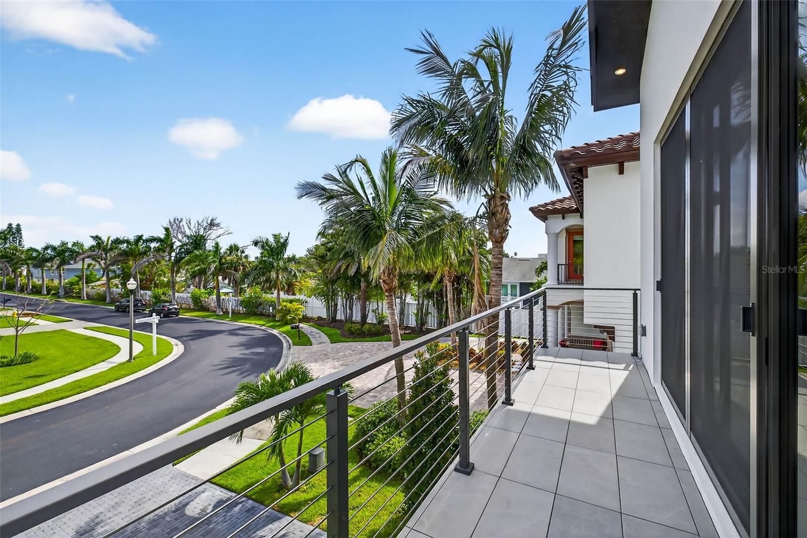 REDINGTON SHORES YACHT & TENNIS CLUB - Residential