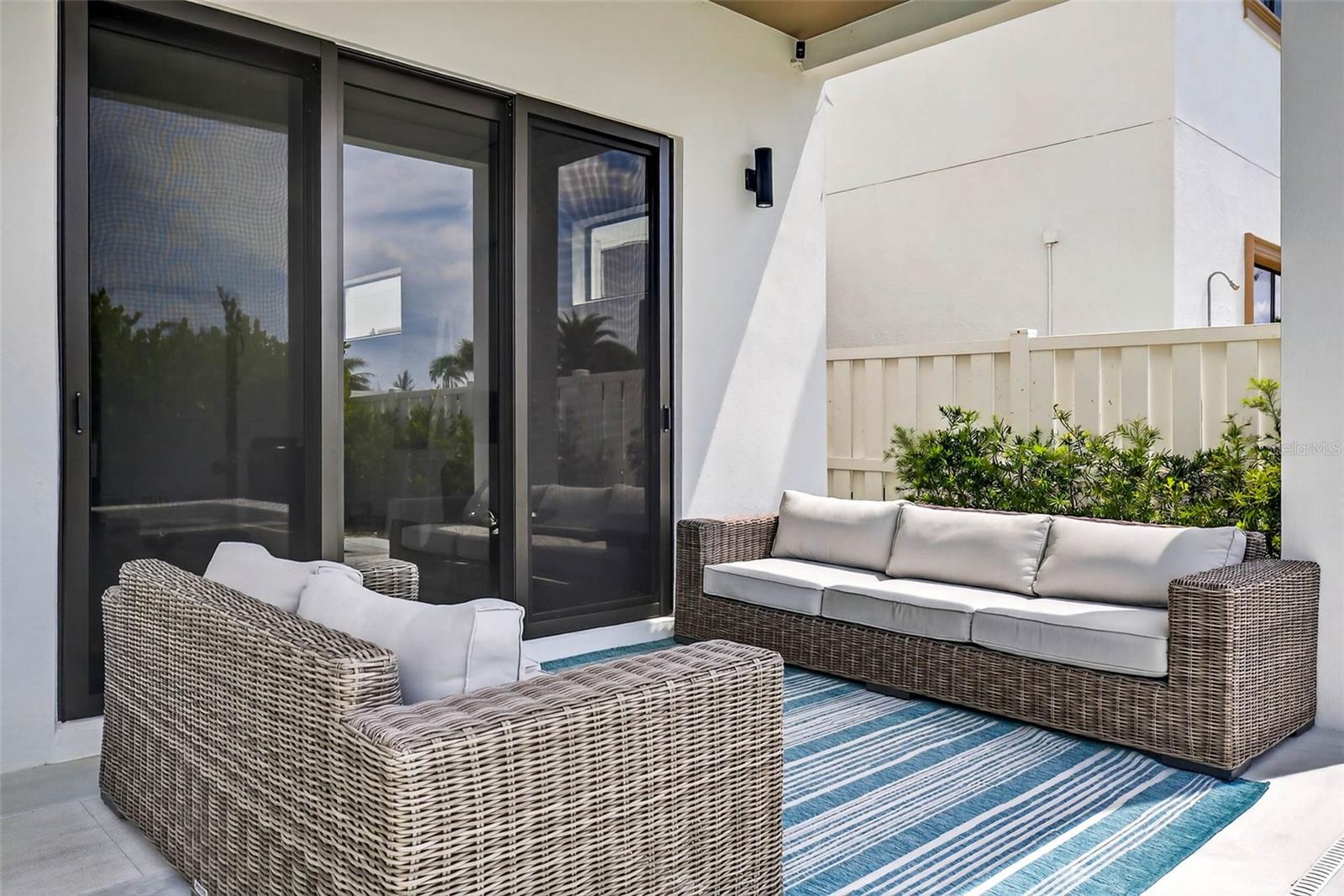 REDINGTON SHORES YACHT & TENNIS CLUB - Residential