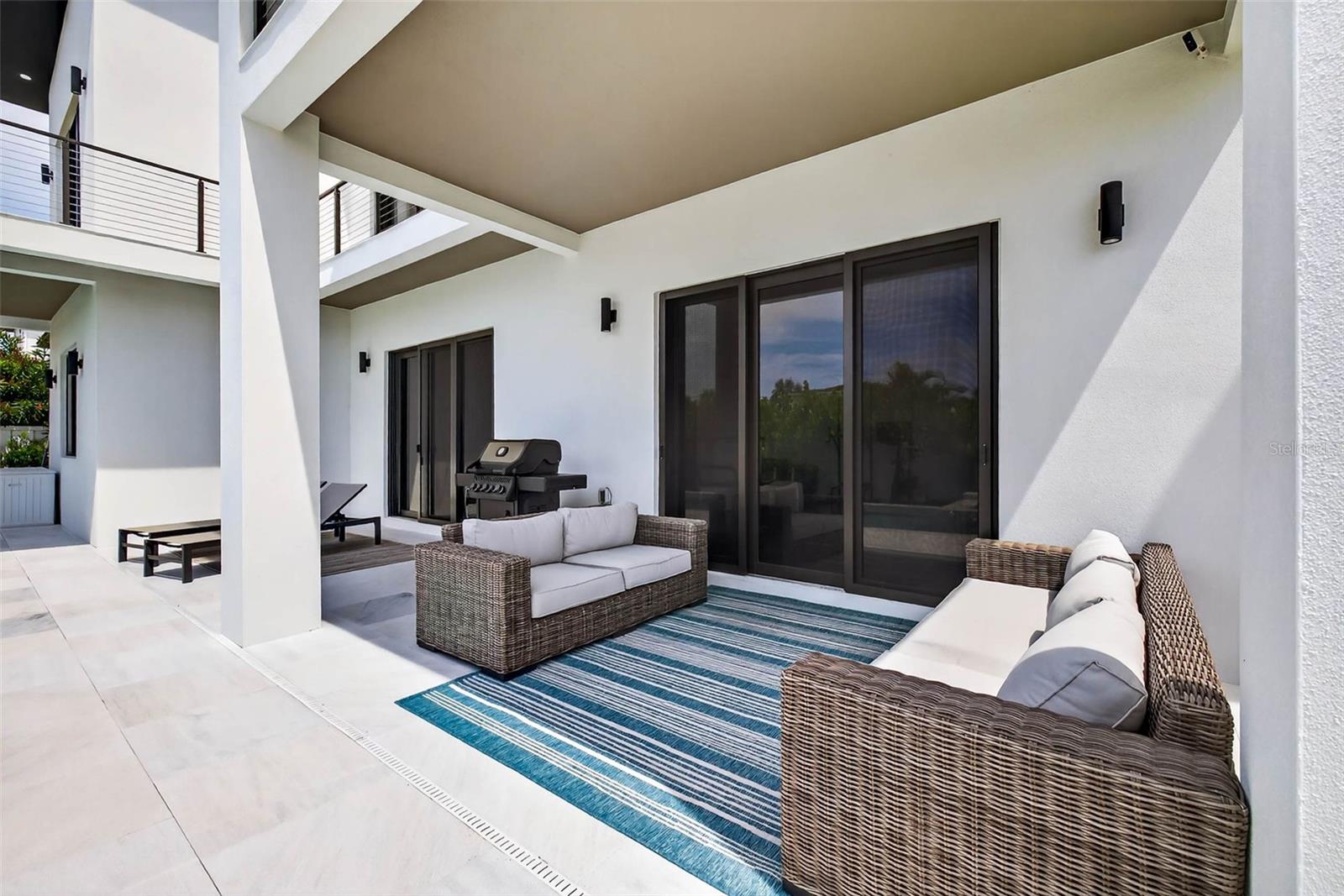 REDINGTON SHORES YACHT & TENNIS CLUB - Residential