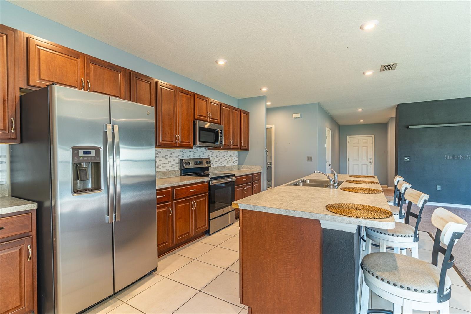 STEPPING STONE - Residential