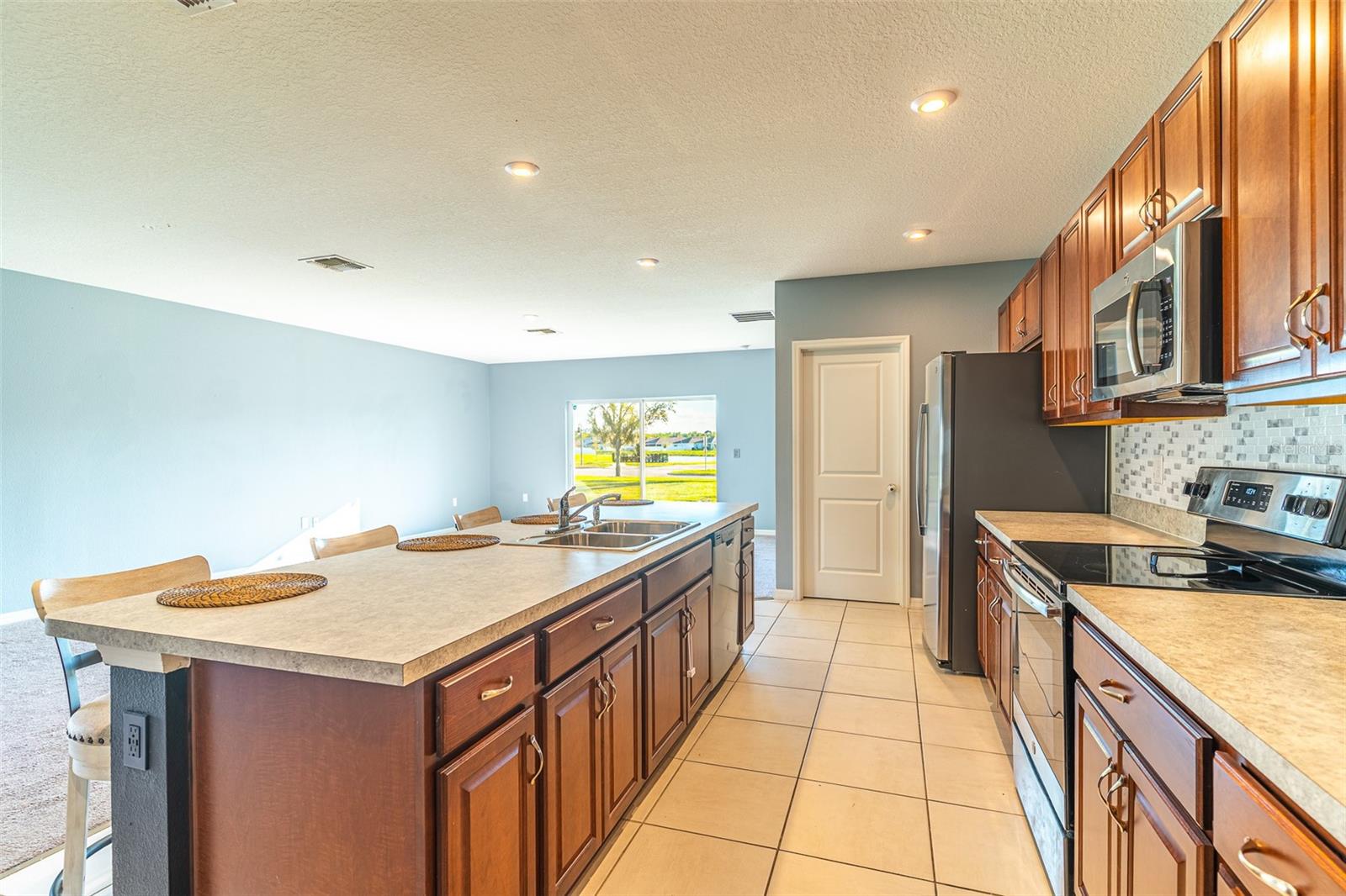 STEPPING STONE - Residential