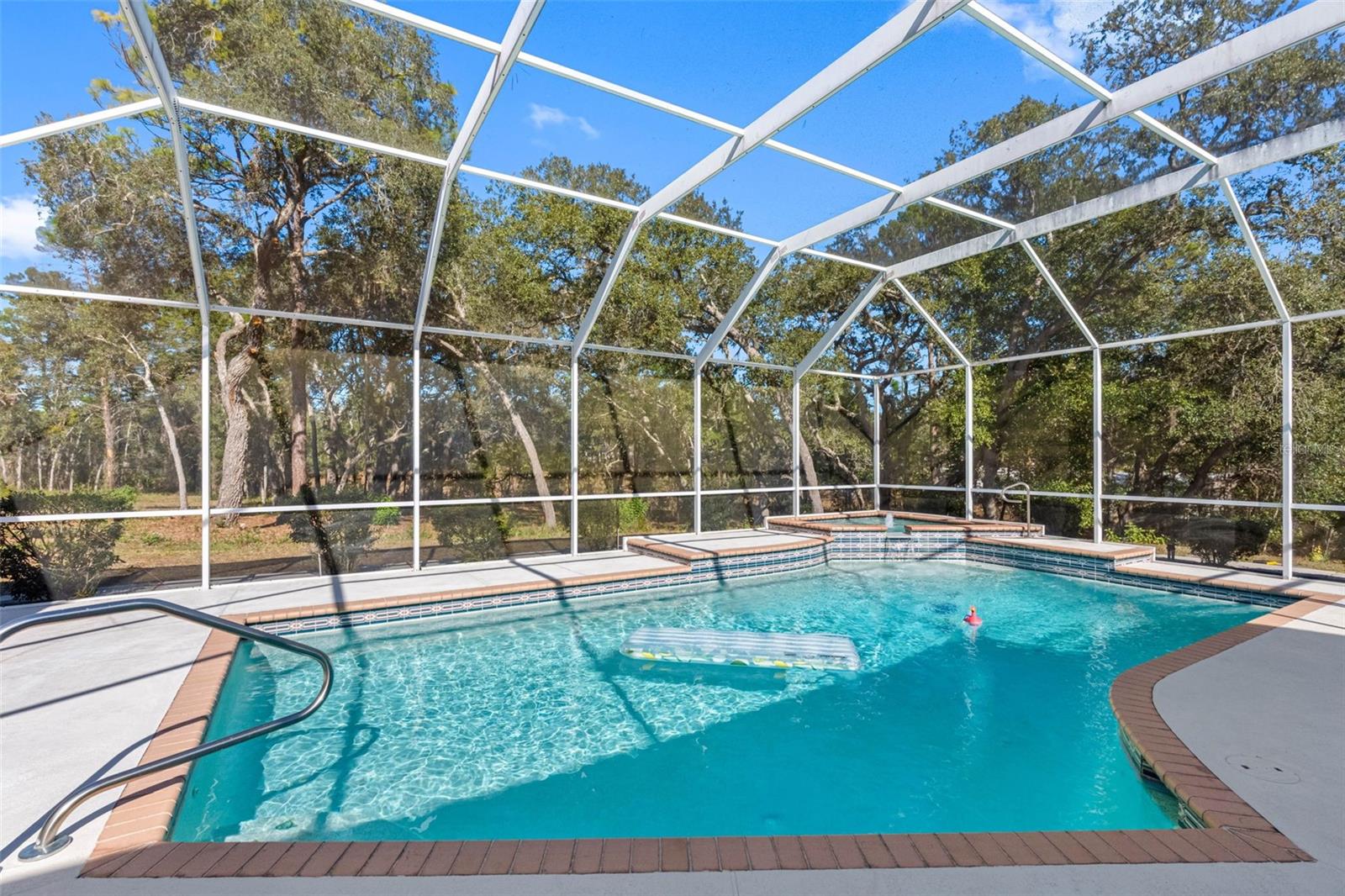 WOODLAND WATERS PH 2 - Residential