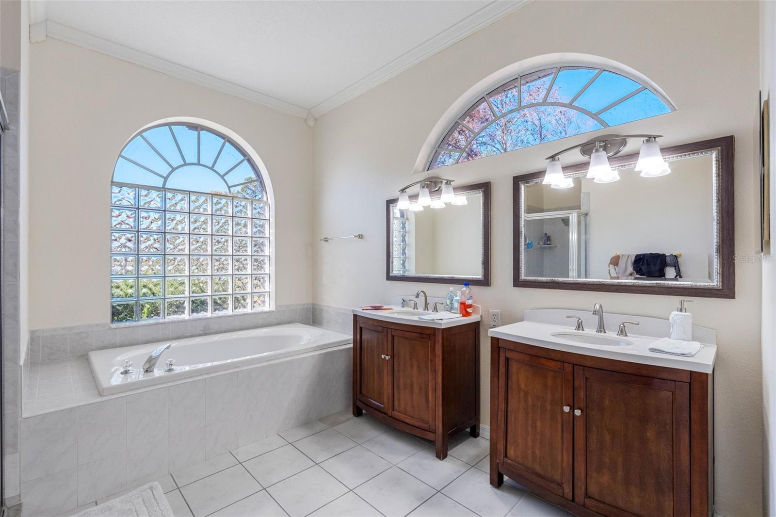 WOODLAND WATERS PH 2 - Residential