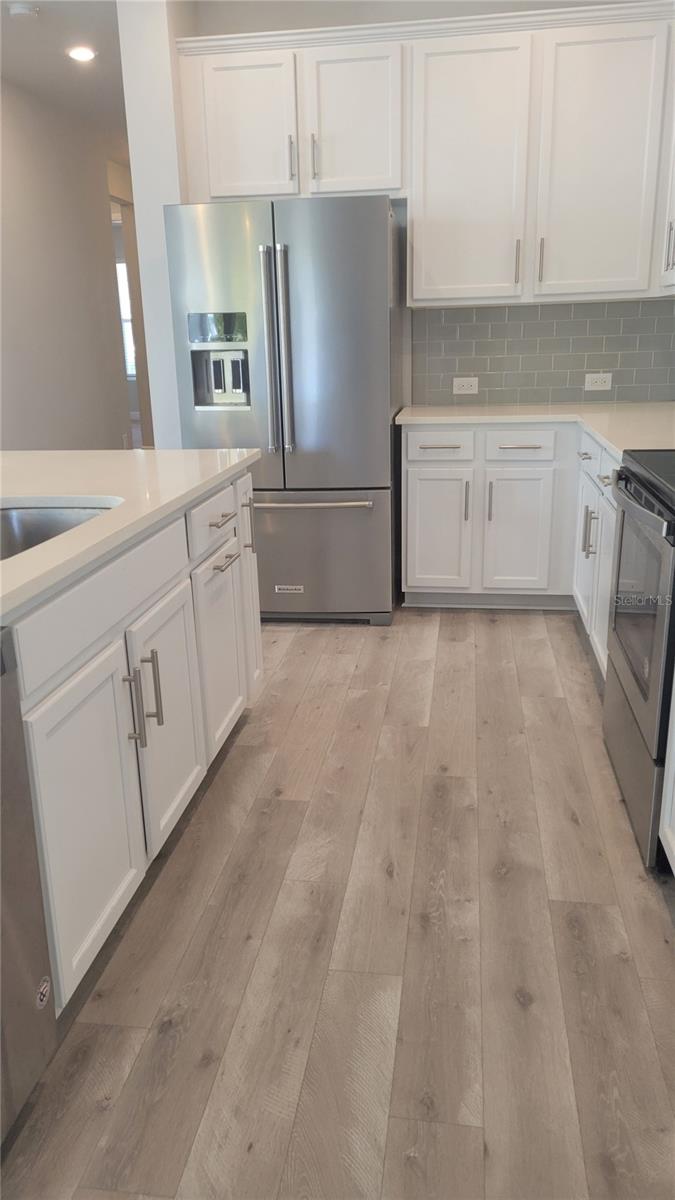 MOSS CREEK - Residential Lease