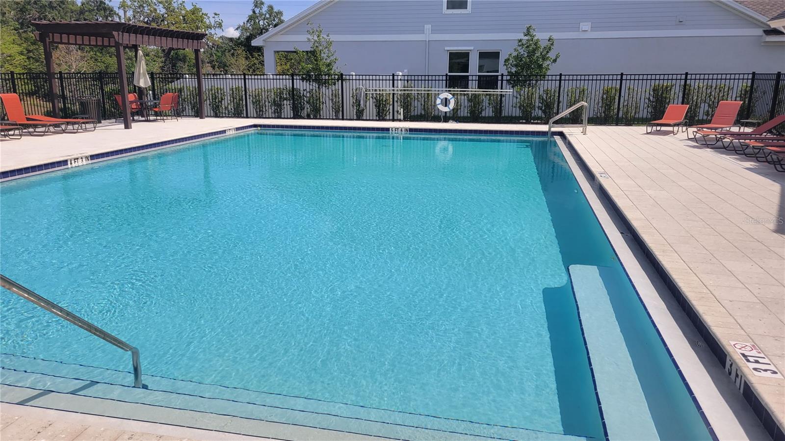 MOSS CREEK - Residential Lease