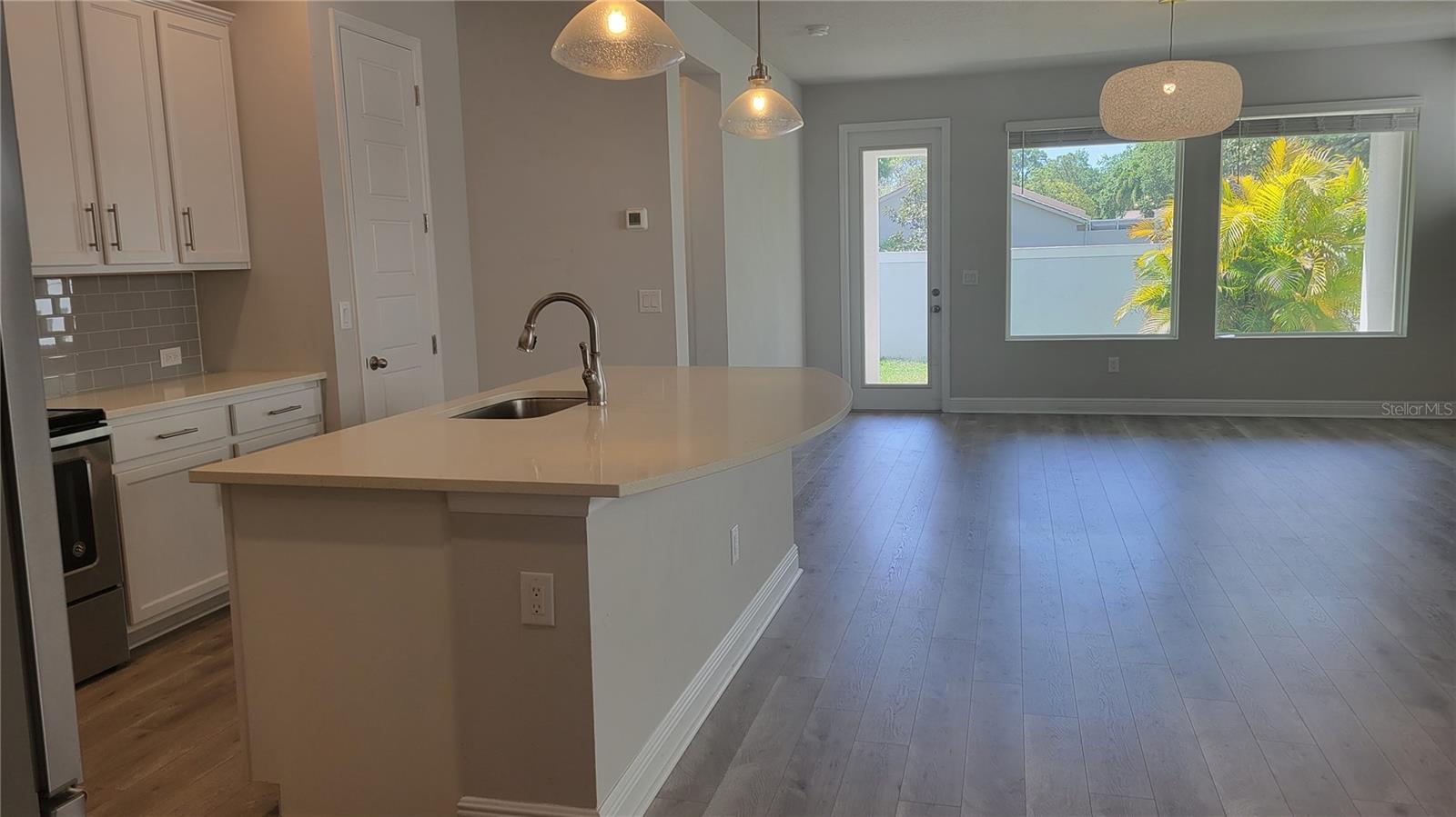 MOSS CREEK - Residential Lease