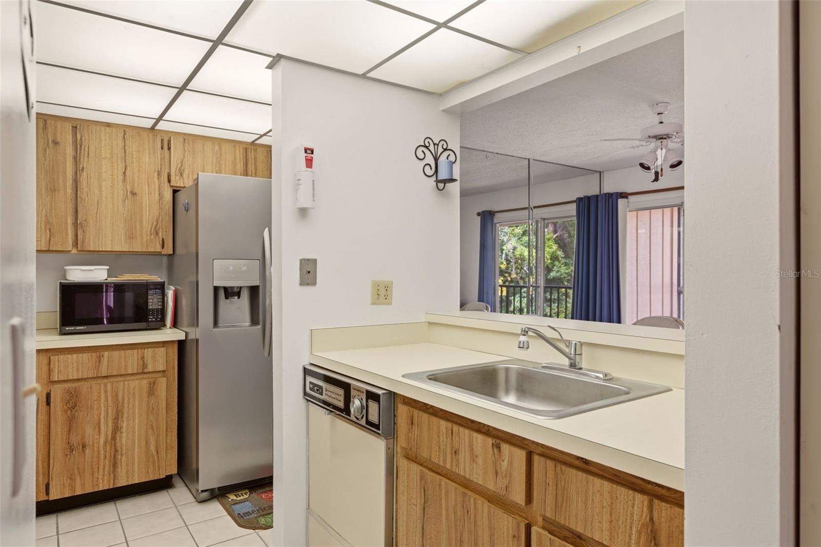 EDGEWATER CONDO APTS - Residential