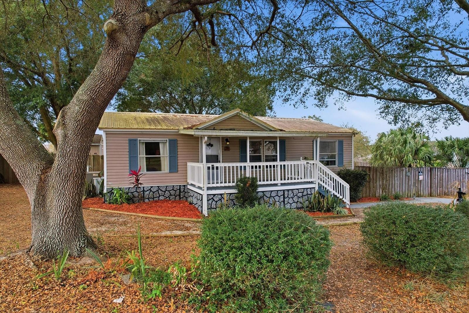 BELLEVIEW HILLS ESTATE - Residential