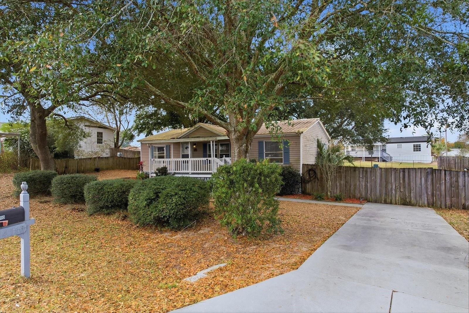 BELLEVIEW HILLS ESTATE - Residential