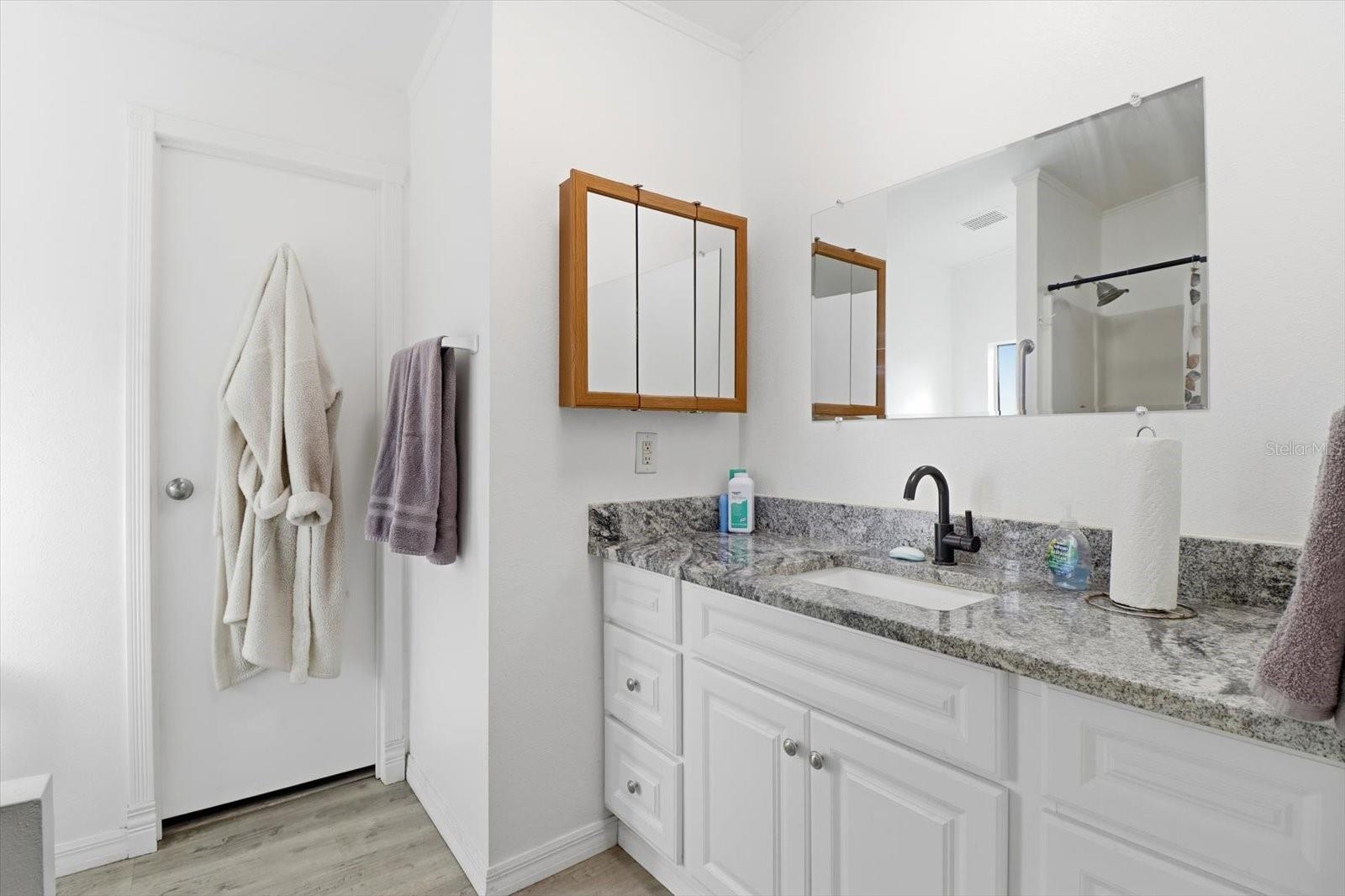 BELLEVIEW HILLS ESTATE - Residential